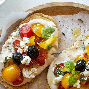 Falafel-Bruschetta mit Tomaten Falafel-Bruschetta mit Tomaten