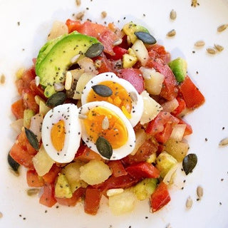 Low Carb Avocado-Tomaten-Salat Low Carb Avocado-Tomaten-Salat