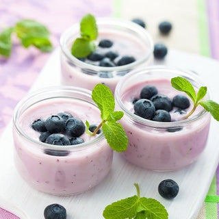 Sommerlicher Almased-Quark mit Beeren Sommerlicher Almased-Quark mit Beeren
