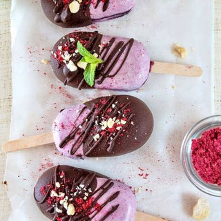 Kokosmilch-Eis mit Blaubeeren Kokosmilch-Eis mit Blaubeeren