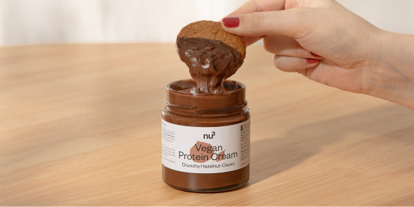 nu3 Vegan Protein Cream Crunchy Hazelnut-Cacao im Glas